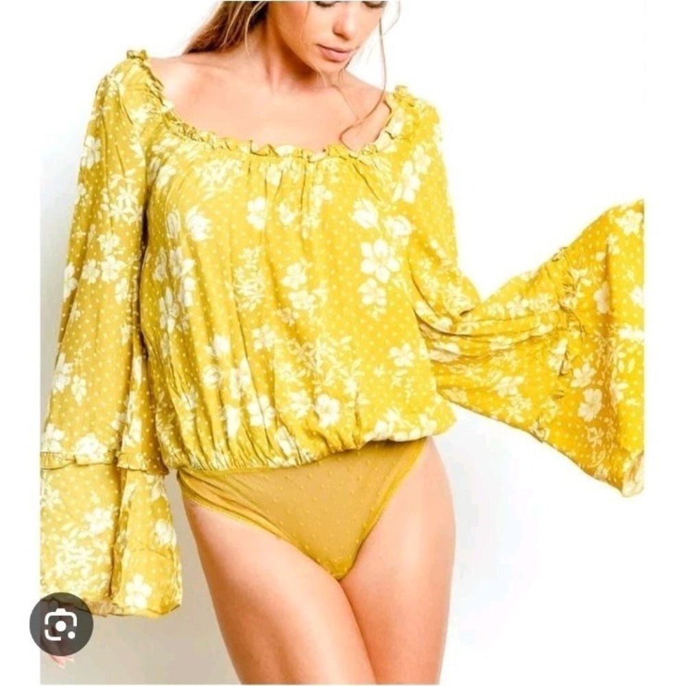 Intimately FP Marigold Yellow Floral Polka Dot Bell Sleeve Bodysuit Size‎ Small